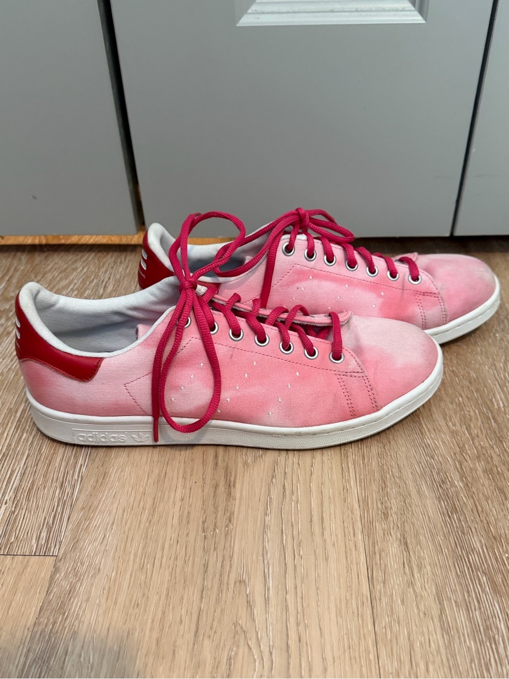 Pharrell x Stan Smith adidas Pink Low-Top Sneakers